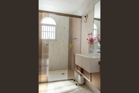 Apartamento à venda com 225m², 3 quartos e 4 vagas Apartamento à venda com 225m², 3 quartos e 4 vagasBanheiro 1