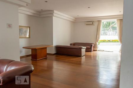 Sala de apartamento à venda com 3 quartos, 225m² em Vila Morumbi, São Paulo