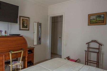 Quarto 2 de apartamento para alugar com 3 quartos, 225m² em Vila Morumbi, São Paulo