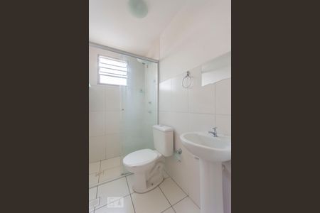 Banheiro de apartamento à venda com 2 quartos, 45m² em Vila Campos Sales, Campinas