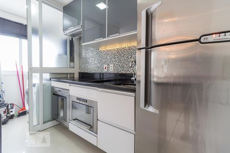 Apartamento à venda com 58m², 2 quartos e 1 vagaCozinha e Área de Serviço