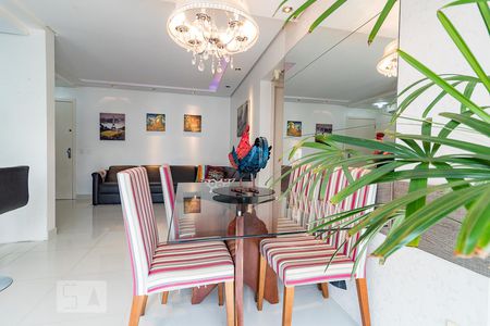 Apartamento à venda com 58m², 2 quartos e 1 vagaSala