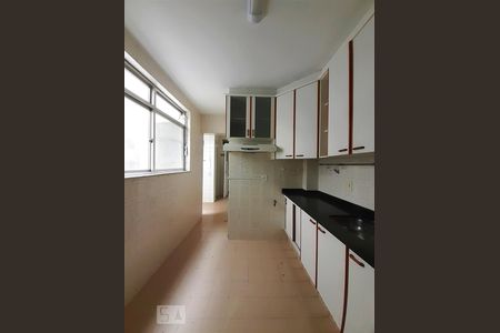 Apartamento à venda com 110m², 3 quartos e 2 vagasCozinha