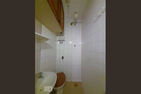 Apartamento à venda com 110m², 3 quartos e 2 vagasBanheiro de Serviço