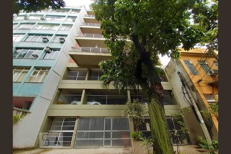 Apartamento à venda com 110m², 3 quartos e 2 vagasFachada