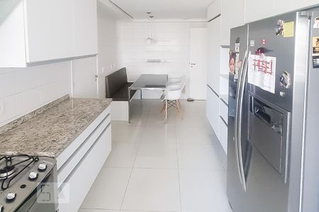 Cozinha de apartamento à venda com 3 quartos, 209m² em Vila Cruzeiro, São Paulo