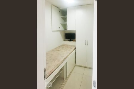 Quarto de Serviço de apartamento à venda com 3 quartos, 209m² em Vila Cruzeiro, São Paulo