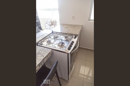 Apartamento para alugar com 42m², 1 quarto e 1 vagaFogão