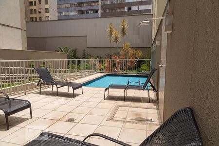 Apartamento para alugar com 42m², 1 quarto e 1 vagaÁrea comum - Piscina