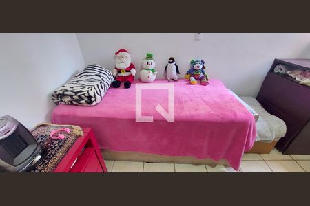 Casa à venda com 120m², 3 quartos e 2 vagasQuarto 2