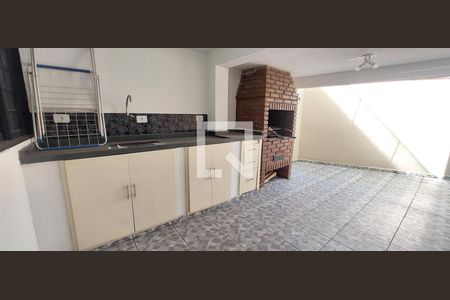 Casa à venda com 120m², 3 quartos e 2 vagasEspaço Churrasqueira