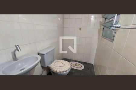 Casa à venda com 120m², 3 quartos e 2 vagasÁrea comum - Banheiro