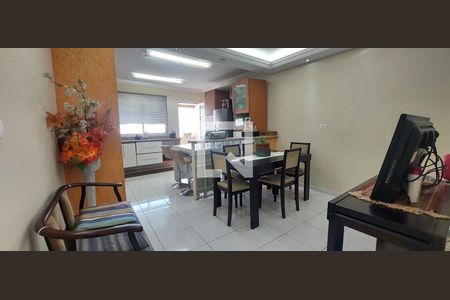 Casa à venda com 120m², 3 quartos e 2 vagasCozinha