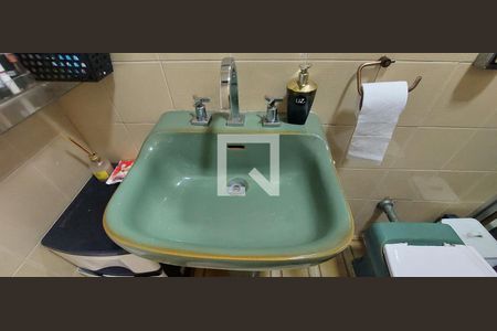 Casa à venda com 120m², 3 quartos e 2 vagasBanheiro Quarto 1 suíte