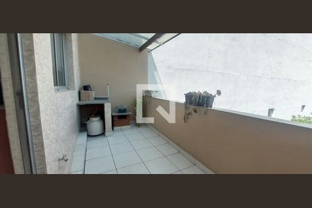 Casa à venda com 120m², 3 quartos e 2 vagasVaranda Cozinha