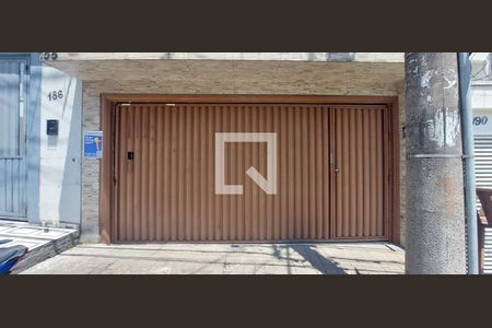 Casa à venda com 120m², 3 quartos e 2 vagasFachada