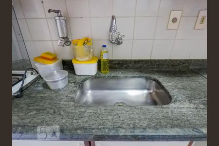 Cozinha de apartamento à venda com 2 quartos, 59m² em Jardim Patente Novo, São Paulo