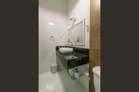 Apartamento à venda com 520m², 3 quartos e 1 vagaBanheiro da Suíte 2