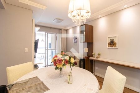 Sala de apartamento para alugar com 2 quartos, 60m² em Bacacheri, Curitiba