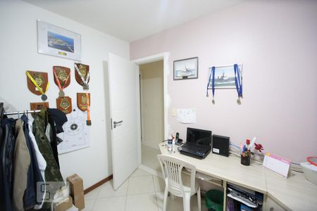 quarto 2 de apartamento para alugar com 3 quartos, 87m² em Recreio dos Bandeirantes, Rio de Janeiro