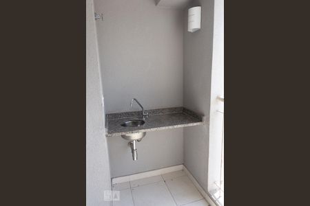 Varanda da Sala de apartamento à venda com 2 quartos, 49m² em Vila Pires, Santo André