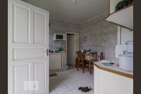 Cozinha de casa à venda com 2 quartos, 170m² em Vila Monumento, São Paulo