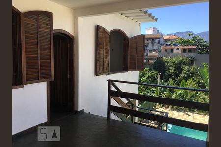 Entrada de casa à venda com 2 quartos, 80m² em Taquara, Rio de Janeiro
