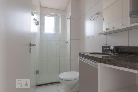 Banheiro de apartamento para alugar com 1 quarto, 47m² em Partenon, Porto Alegre