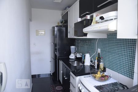 Apartamento à venda com 53m², 2 quartos e 1 vagaCozinha