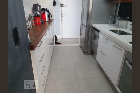 Apartamento à venda com 78m², 3 quartos e 1 vagaCozinha