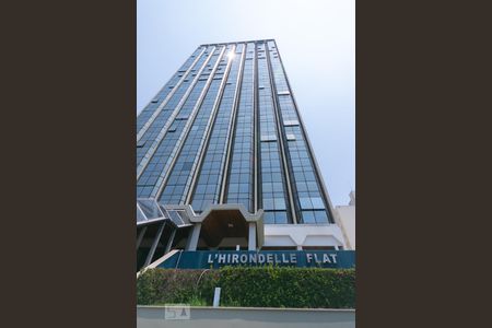 Apartamento para alugar com 42m², 1 quarto e 1 vaga Apartamento para alugar com 42m², 1 quarto e 1 vagaFachada