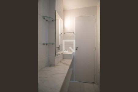Apartamento para alugar com 88m², 3 quartos e 1 vaga Apartamento para alugar com 88m², 3 quartos e 1 vagaBanheiro social