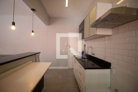Cozinha de apartamento para alugar com 3 quartos, 88m² em Botafogo, Rio de Janeiro
