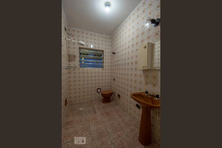 Banheiro de casa para alugar com 2 quartos, 109m² em Jardim Cristiane, Santo André