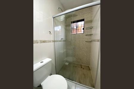 Casa à venda com 120m², 4 quartos e 4 vagasBanheiro 3