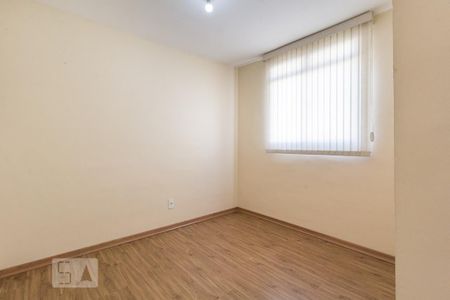 Quarto de apartamento para alugar com 2 quartos, 48m² em São João Batista (venda Nova), Belo Horizonte
