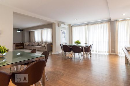 Apartamento à venda com 70m², 3 quartos e 1 vagaÁrea comum - Salão de festas