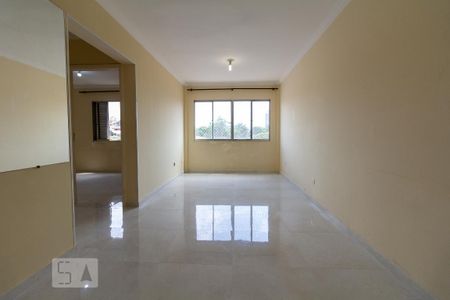 Sala de apartamento para alugar com 2 quartos, 65m² em Km 18, Osasco