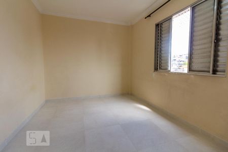 Quarto 1 de apartamento para alugar com 2 quartos, 65m² em Km 18, Osasco