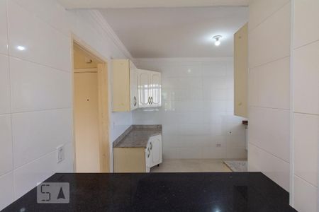 Cozinha de apartamento para alugar com 2 quartos, 65m² em Km 18, Osasco
