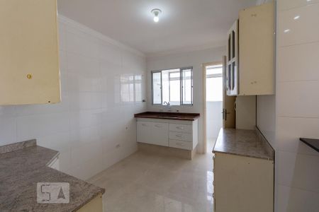 Cozinha de apartamento para alugar com 2 quartos, 65m² em Km 18, Osasco