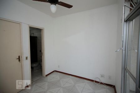 Apartamento à venda com 80m², 3 quartos e 1 vagaSuíte