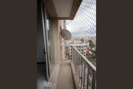 Apartamento à venda com 80m², 3 quartos e 1 vagaVaranda