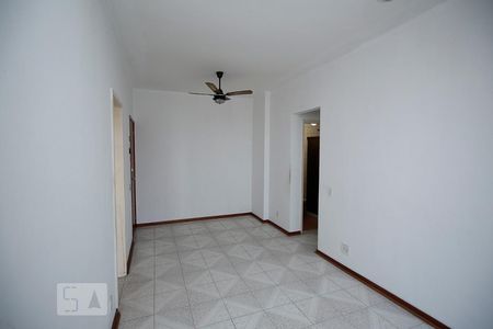 Apartamento à venda com 80m², 3 quartos e 1 vagaSala