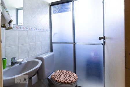 Banheiro de casa de condomínio para alugar com 3 quartos, 162m² em Santa Felicidade, Curitiba