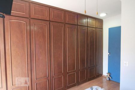 Casa à venda com 165m², 3 quartos e 2 vagasSuíte 1