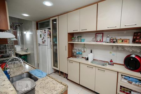 Apartamento à venda com 55m², 2 quartos e 1 vagaCozinha
