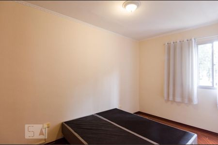 Quarto 1 de apartamento para alugar com 2 quartos, 56m² em Jardim das Quatro Marias, São Bernardo do Campo
