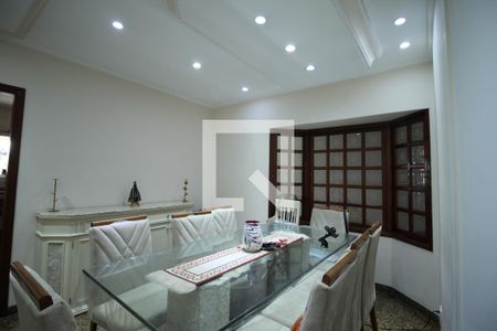 Sala de Jantar de casa à venda com 3 quartos, 300m² em Vila Oratorio, São Paulo