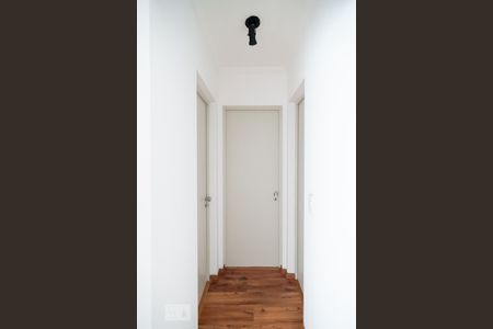 Corredor Quartos de apartamento para alugar com 2 quartos, 104m² em Nova Piraju, São Paulo